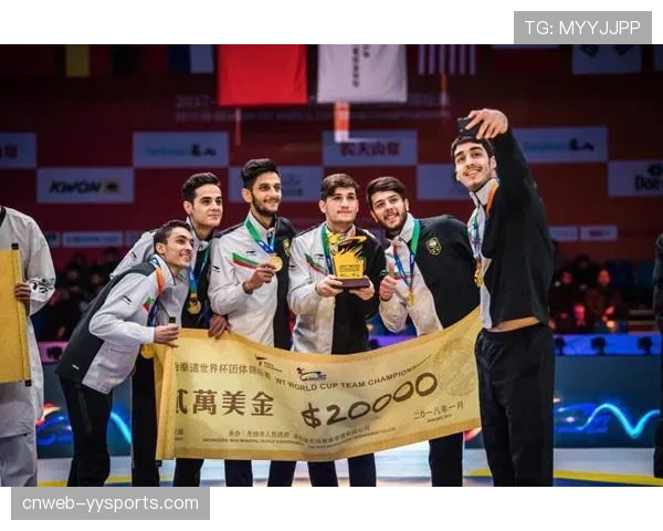 里夫斯称团队信任为胜利基石，赛后表现获赞誉